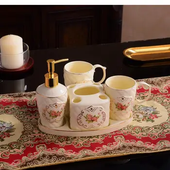 Набор аксессуаров для ванной комнаты с рисунком розы с золотым краем в скандинавском стиле, Керамический дозатор зубной пасты, чашка для ванной, держатель для зубной щетки, свадебные подарки