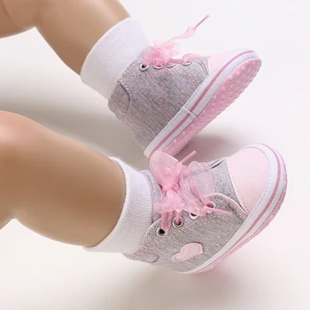 HAIZHIW/ Милые весенне-осенние кроссовки для новорожденных девочек, повседневная спортивная обувь для малышей, мягкая противоскользящая обувь для малышей, первые ходунки